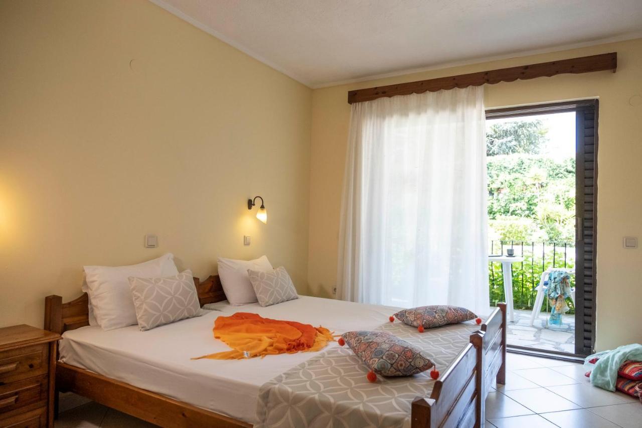 Aristides Hotel Fúrka Kültér fotó