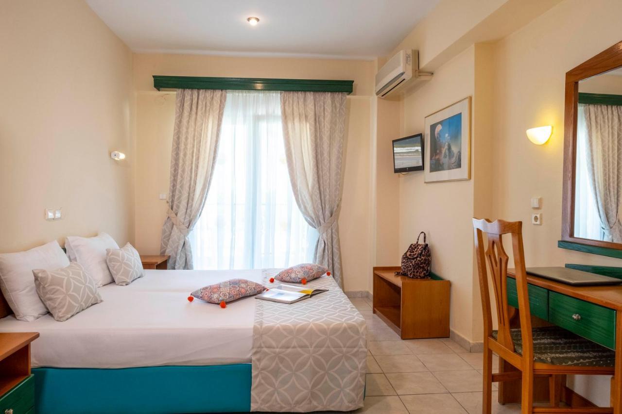 Aristides Hotel Fúrka Kültér fotó