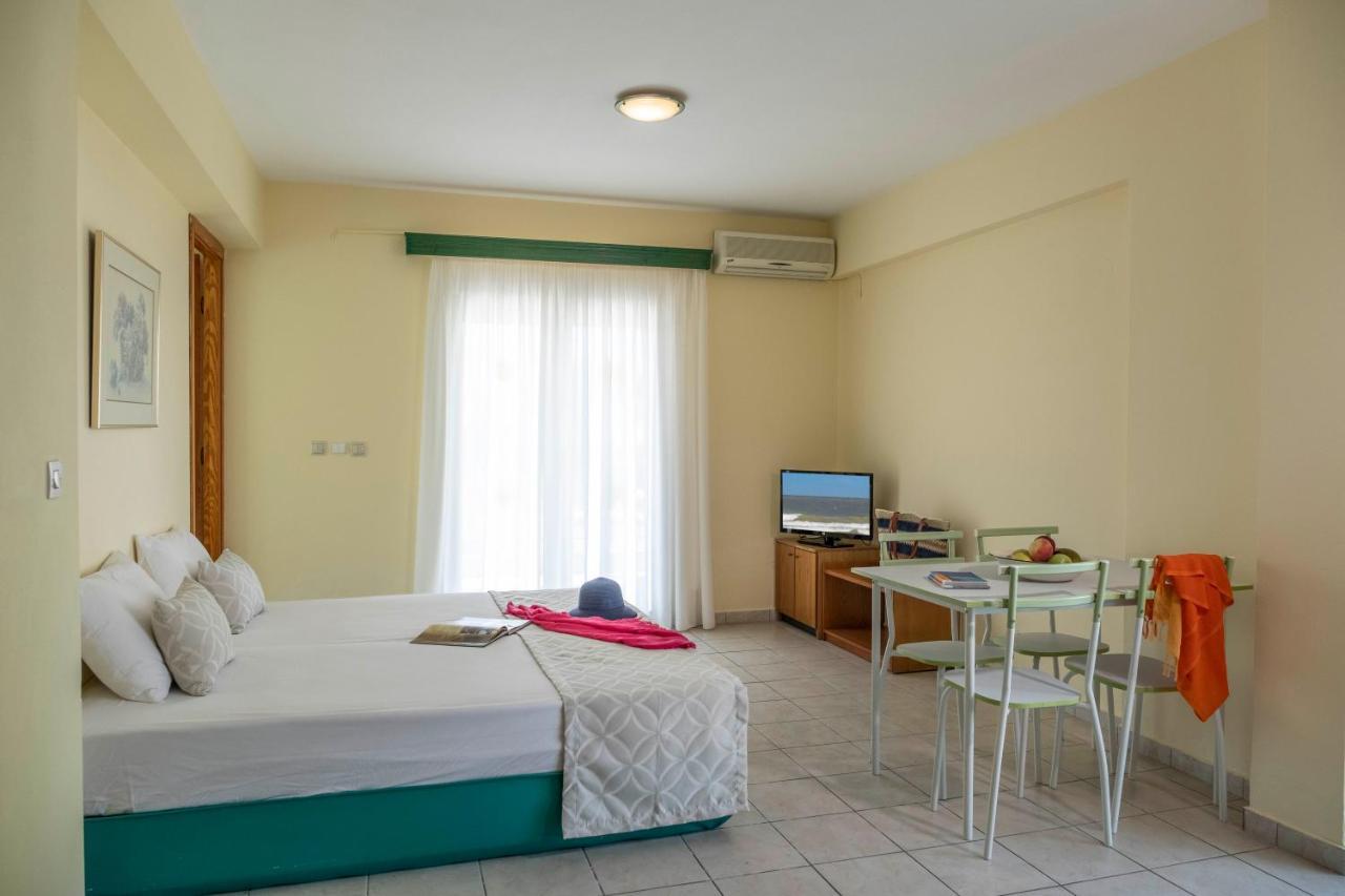 Aristides Hotel Fúrka Kültér fotó
