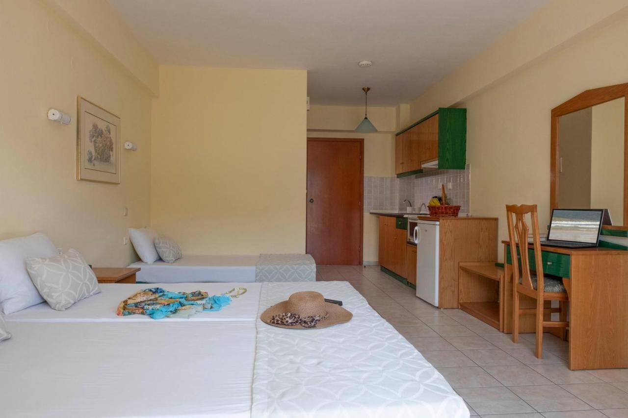 Aristides Hotel Fúrka Kültér fotó
